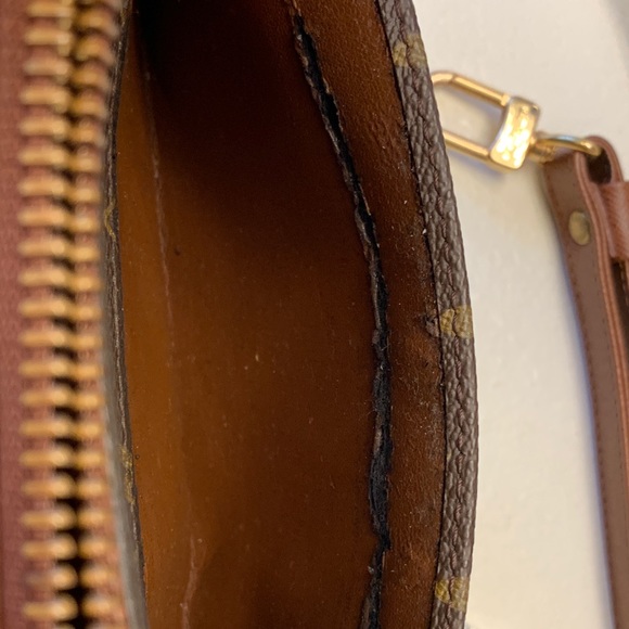 🛑 SOLD Louis Vuitton Orsay Clutch 🛑 - Picture 8 of 8